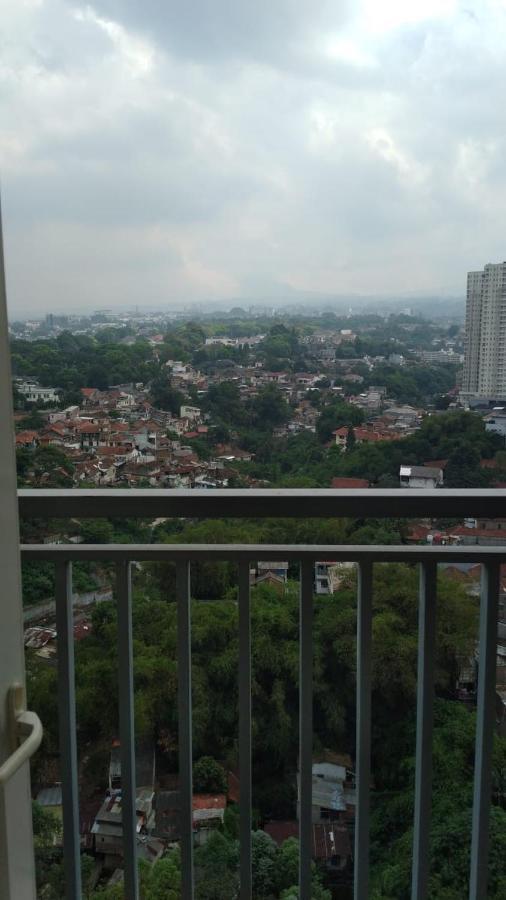 Galeri Ciumbuleuit Apartment 3 By Gezonder Bandung Esterno foto